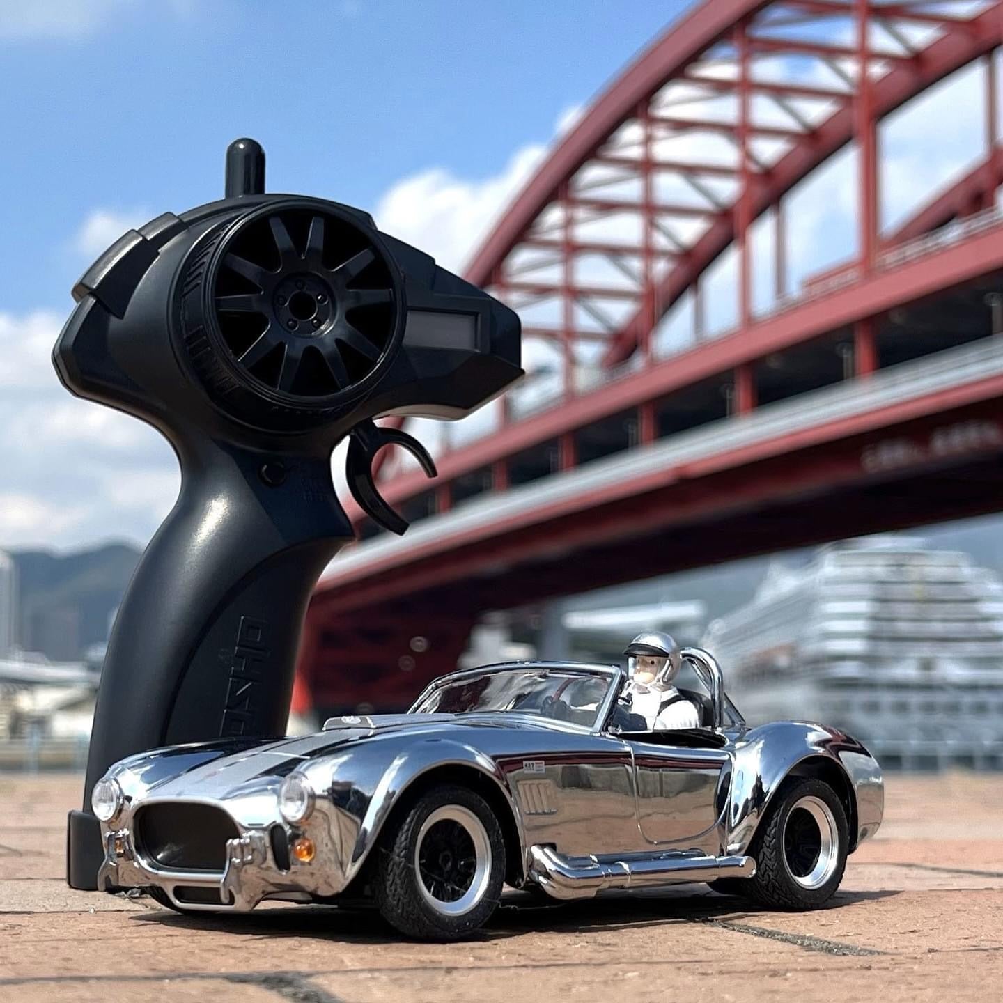 First Mini-Z RWD ReadySet w/ Shelby Cobra 427 Body (Chrome) 66610C