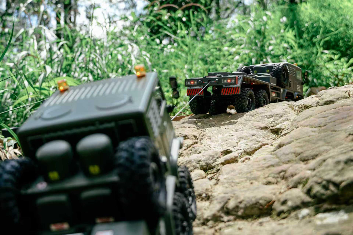 HobbyPlus CR-18P Terranaut 8X8 AWS RC Crawler - Gray