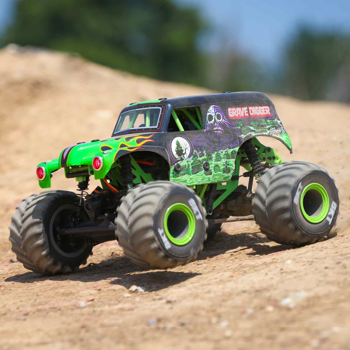 LOS01026T1 LOSI 1/18 Monster Truck Green Grave Digger
