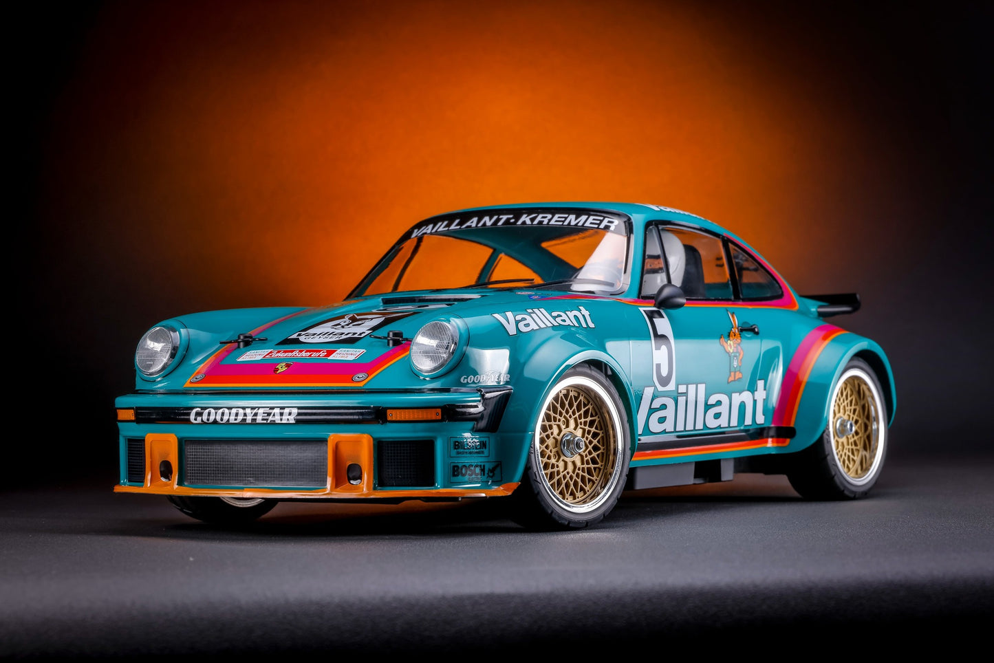 Tamiya 1/10 Porsche 934 (1976) 50th Anniversary Edition - 47524