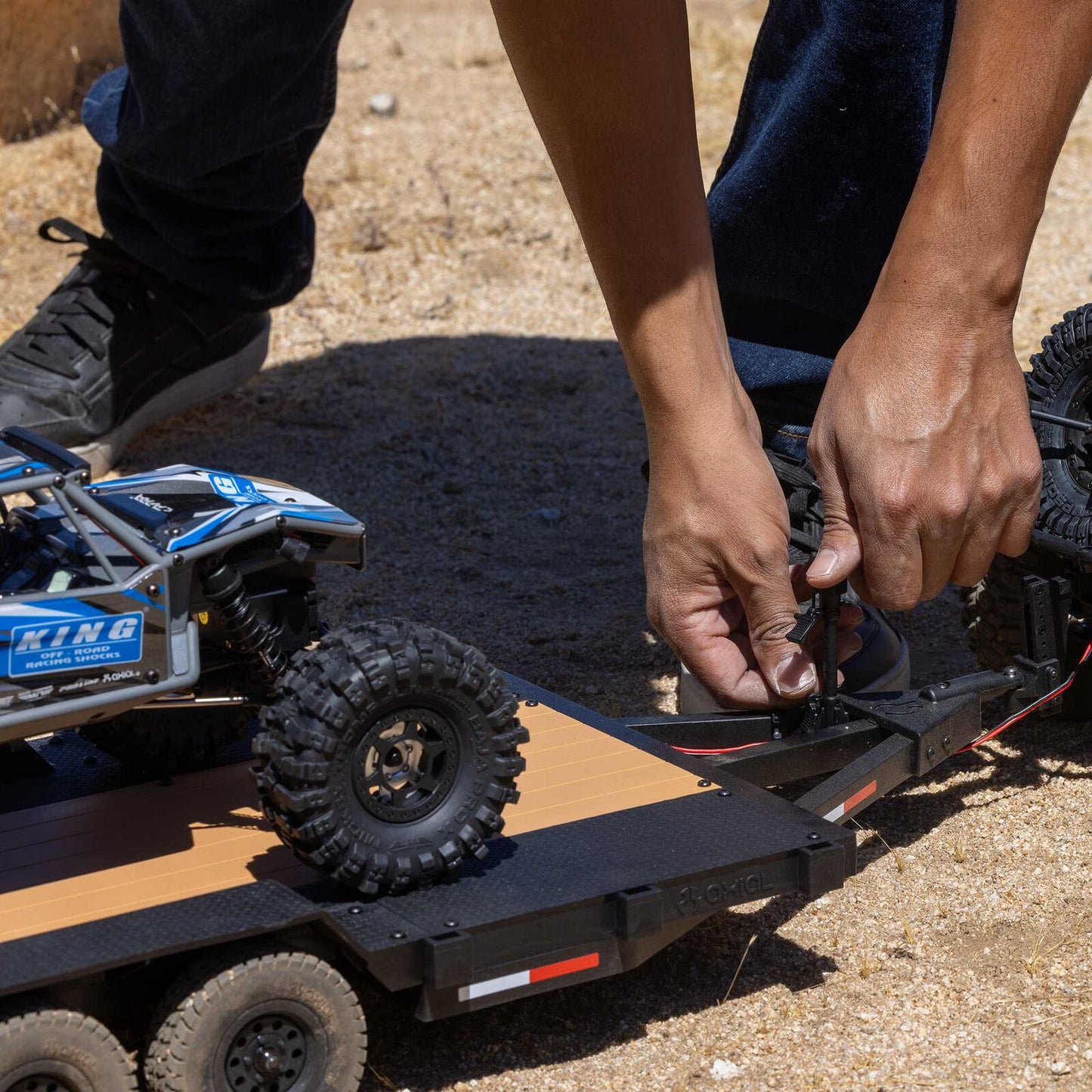 Axial 1/10 SCX10 Flat Bed Vehicle Trailer - AXI-3409