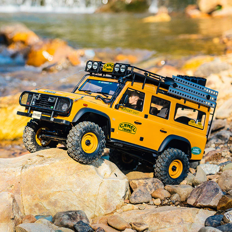 FMS FCX10 Land Rover Camel Trophy Edition RS - Defender
