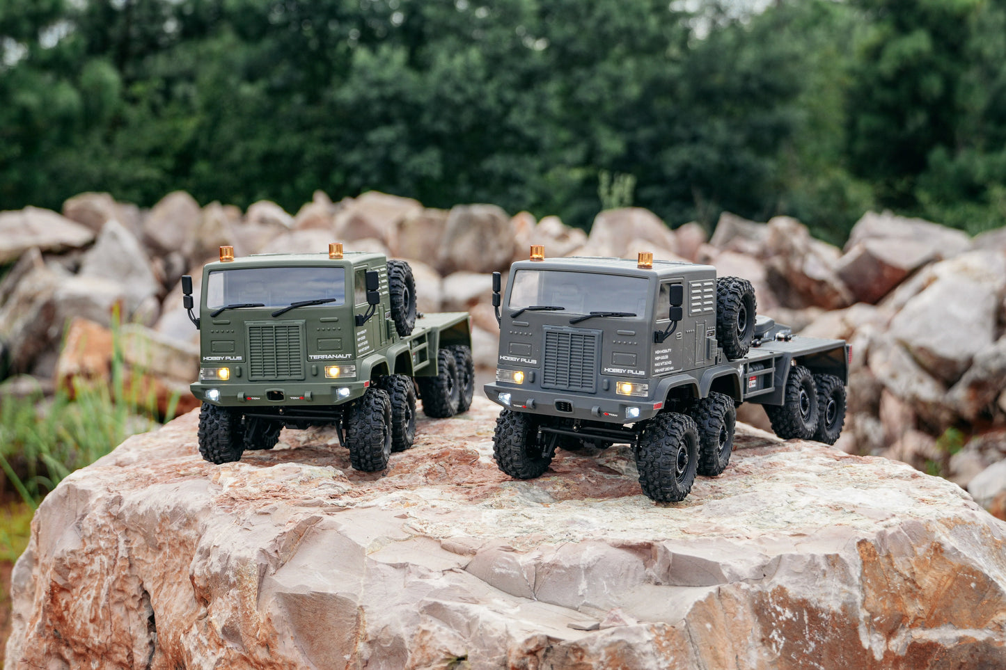 HobbyPlus CR-18P Terranaut 8X8 AWS RC Crawler - Gray