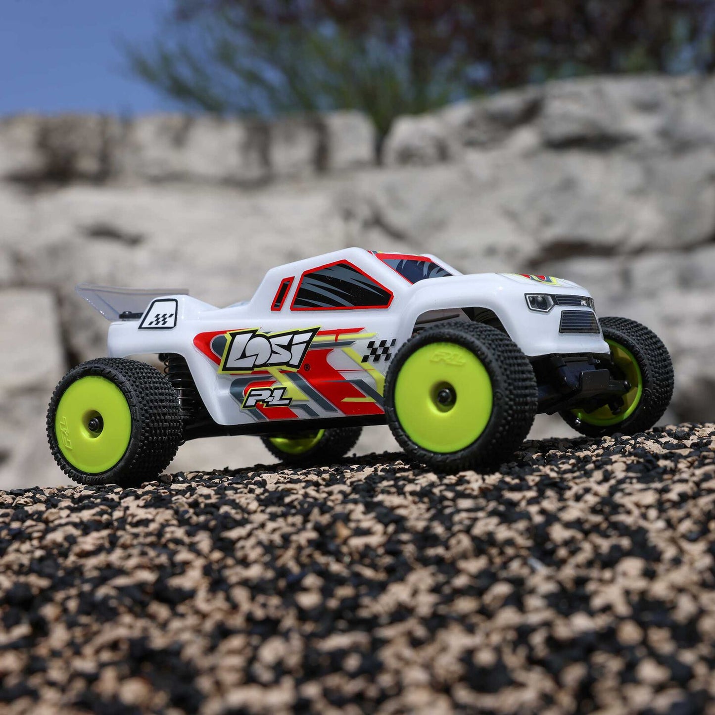 LOS-1392T1 Losi Micro-T 2S 2WD RTR Stadium Truck (Battery & Charger Included) (White)