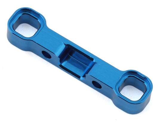92433 RC10B7 Aluminum Arm Mount D