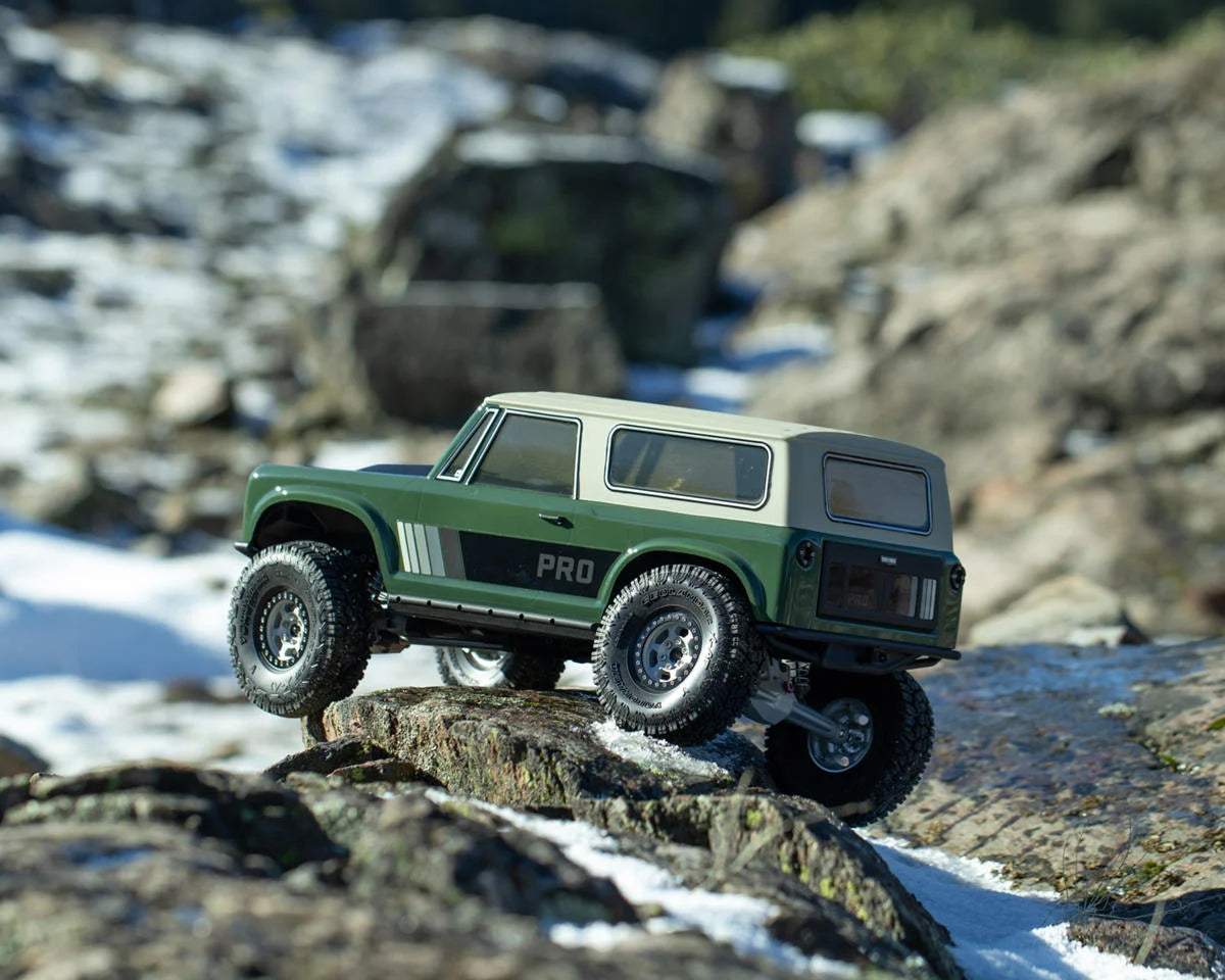 Vanquish Products VS4-10 Origin Classic PRO 1/10 4WD Rock Crawler Kit (Clear Axles) - VPS09026C